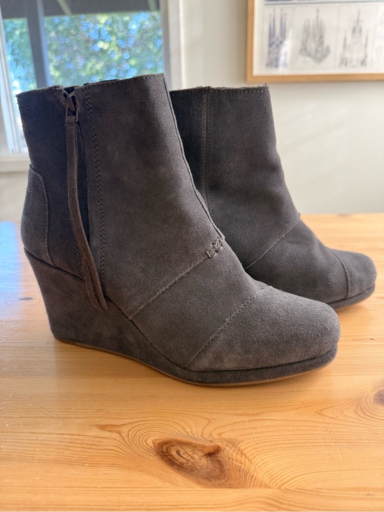 Toms Shoes - Toms Gray Suede Wedge Ankle Boots